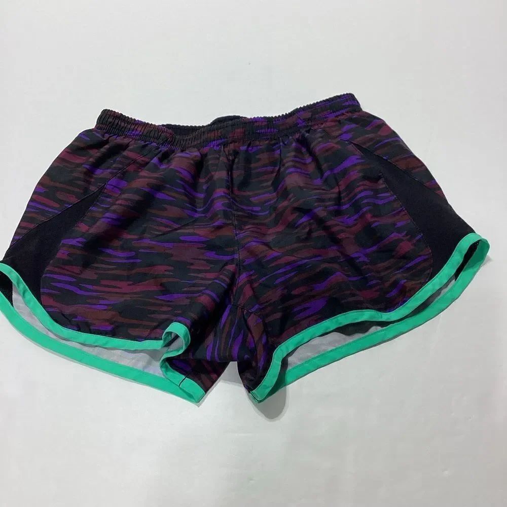 Nike Running Shorts Women's Small Lined Purple Black Yoga Shorts